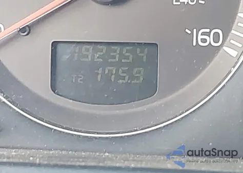 2003 Volvo Xc90 z USA, uszkodzony, nr VIN YV1CZ59HX31005823